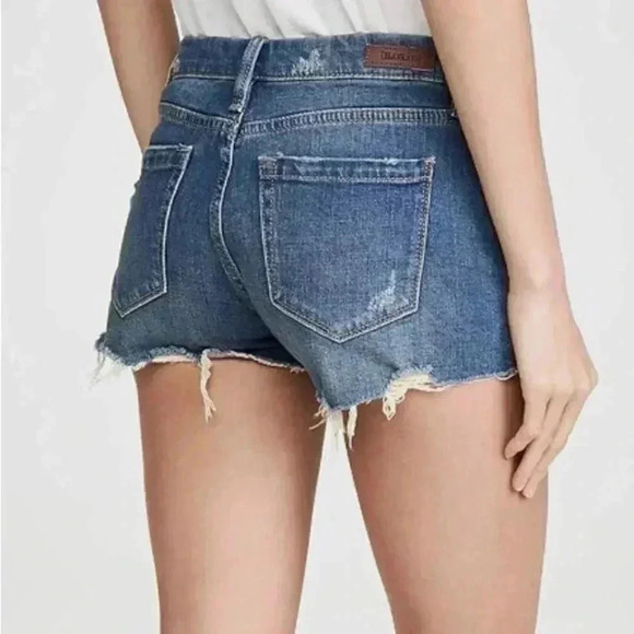 BLANK NYC | The Astor Cut-Off Roll-Up Short (Sz 24) - Picture 3 of 7